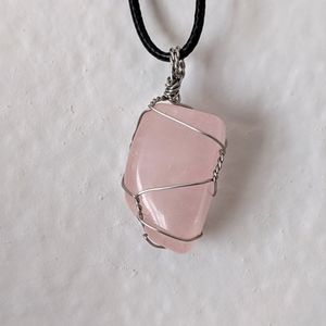 Rose Quartz gemstone necklace